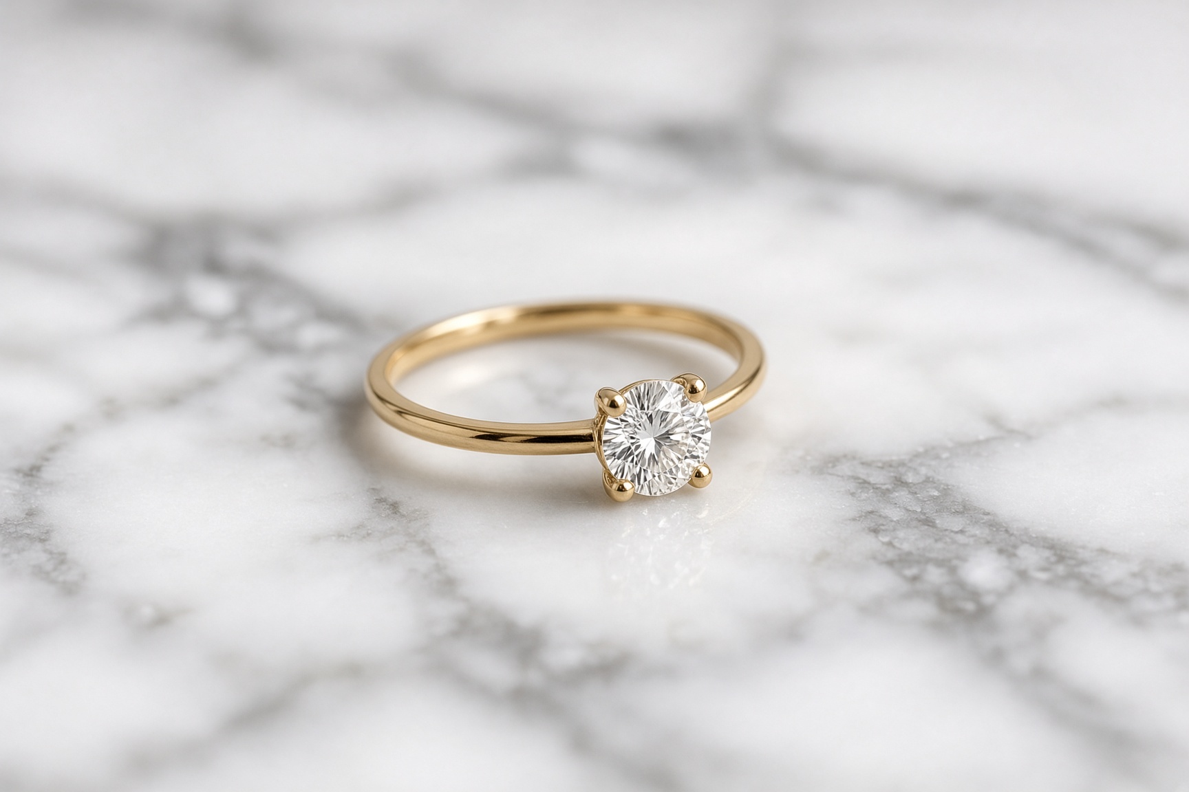 Éclat Solitaire Ring